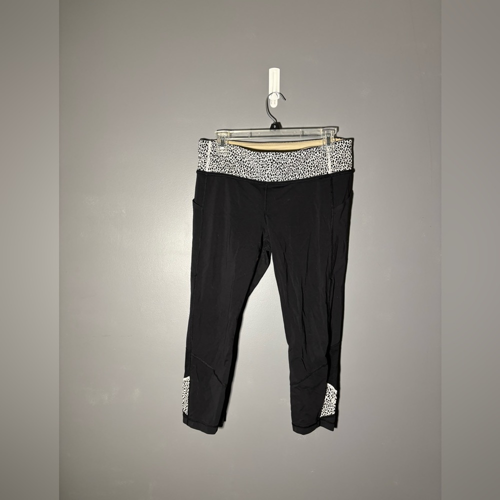 Lululemon Cheetah Print Capri Leggings Womens Size 10